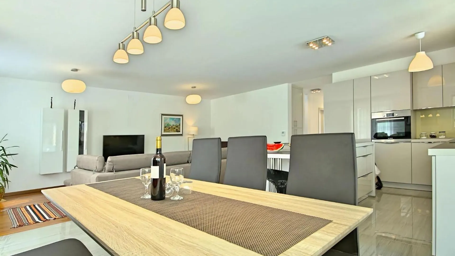 Villa Family Paris Umag Apartment