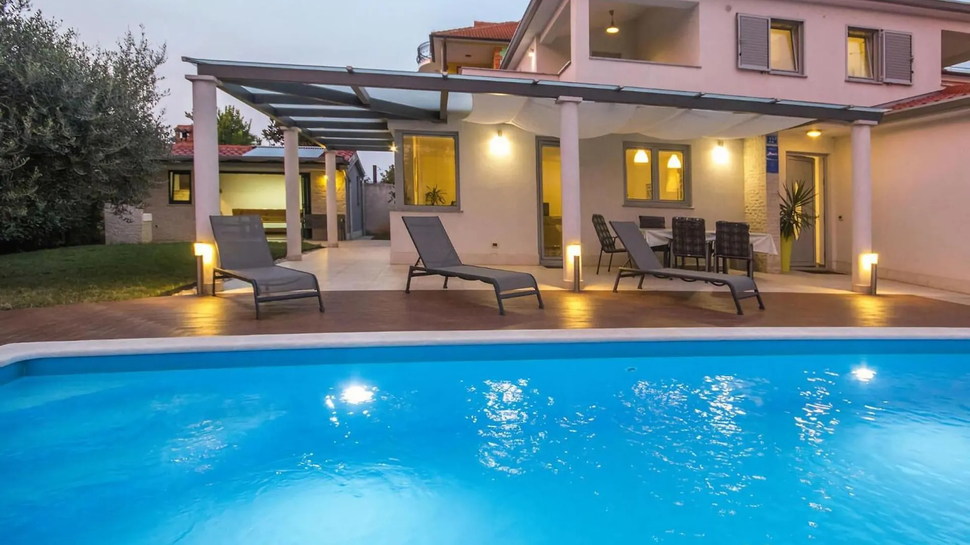 Apartment Villa Family Paris Umag
